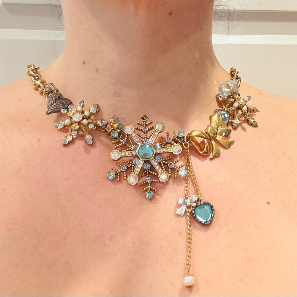 BETSEY JOHNSON Signed Chunky 'Winter Angel' Snowflake Necklace